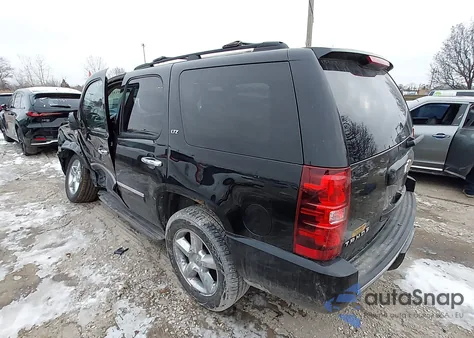 2011 Chevrolet Tahoe Ltz z USA, uszkodzony, nr VIN 1GNSKCE04BR194907